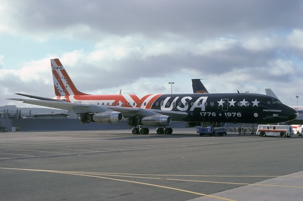 アリタリア貨物機D C-8-62 C F アリタリア貨物機D C-8-62 C F アリタリア貨物機D C-8-62 C F